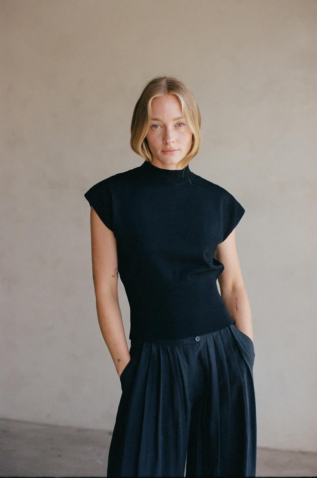 CLAUDINE SWEATER TOP