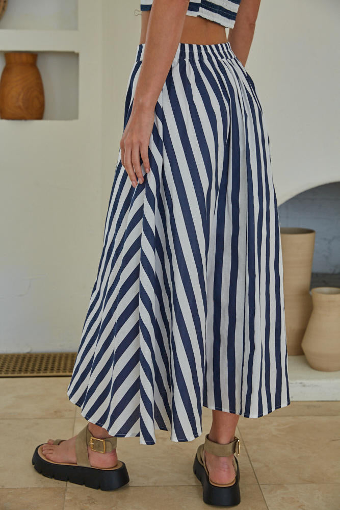 THE NAVY SET