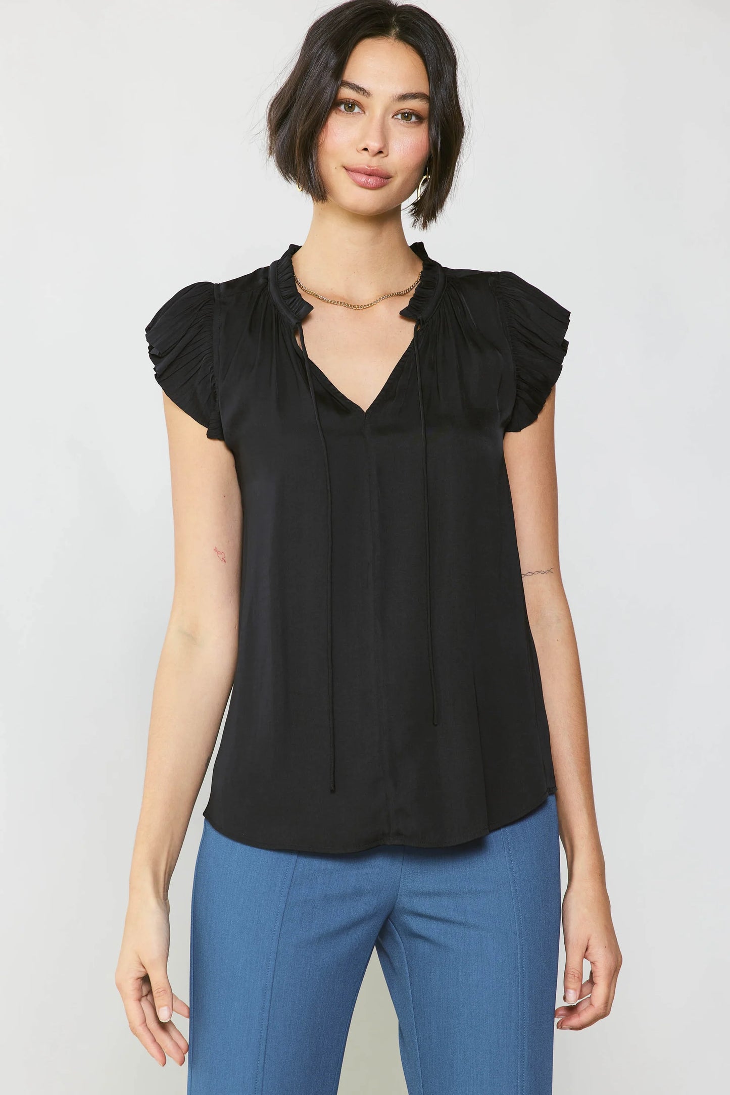 MARGOT PLEATED SLEEVE BLOUSE