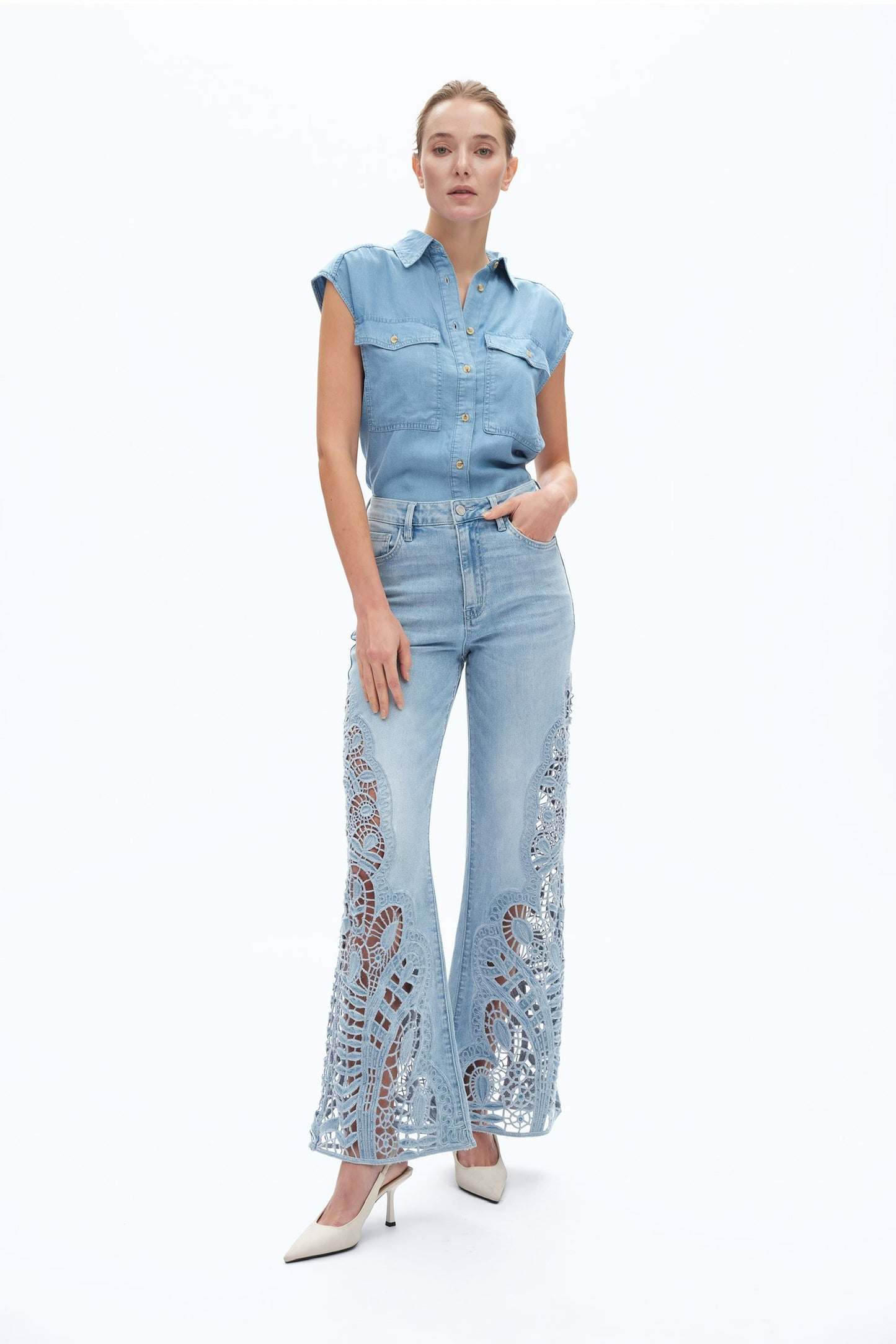 THE WILLOW LACE JEAN