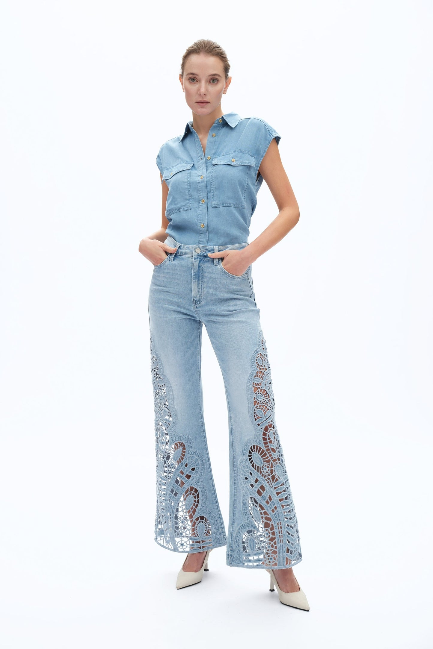THE WILLOW LACE JEAN