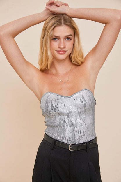 METALLIC STRAPLESS TOP