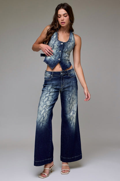 THE HAPPI SNAKE VEST SET