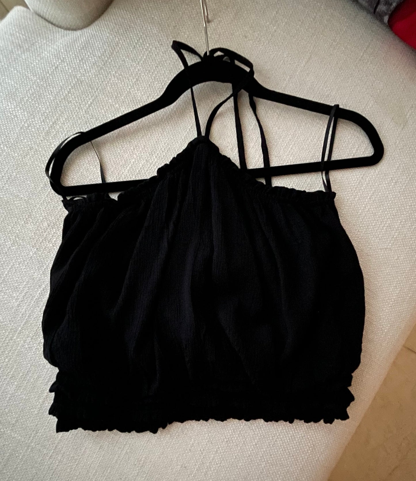 HALTER RUFFLED WAIST TOP