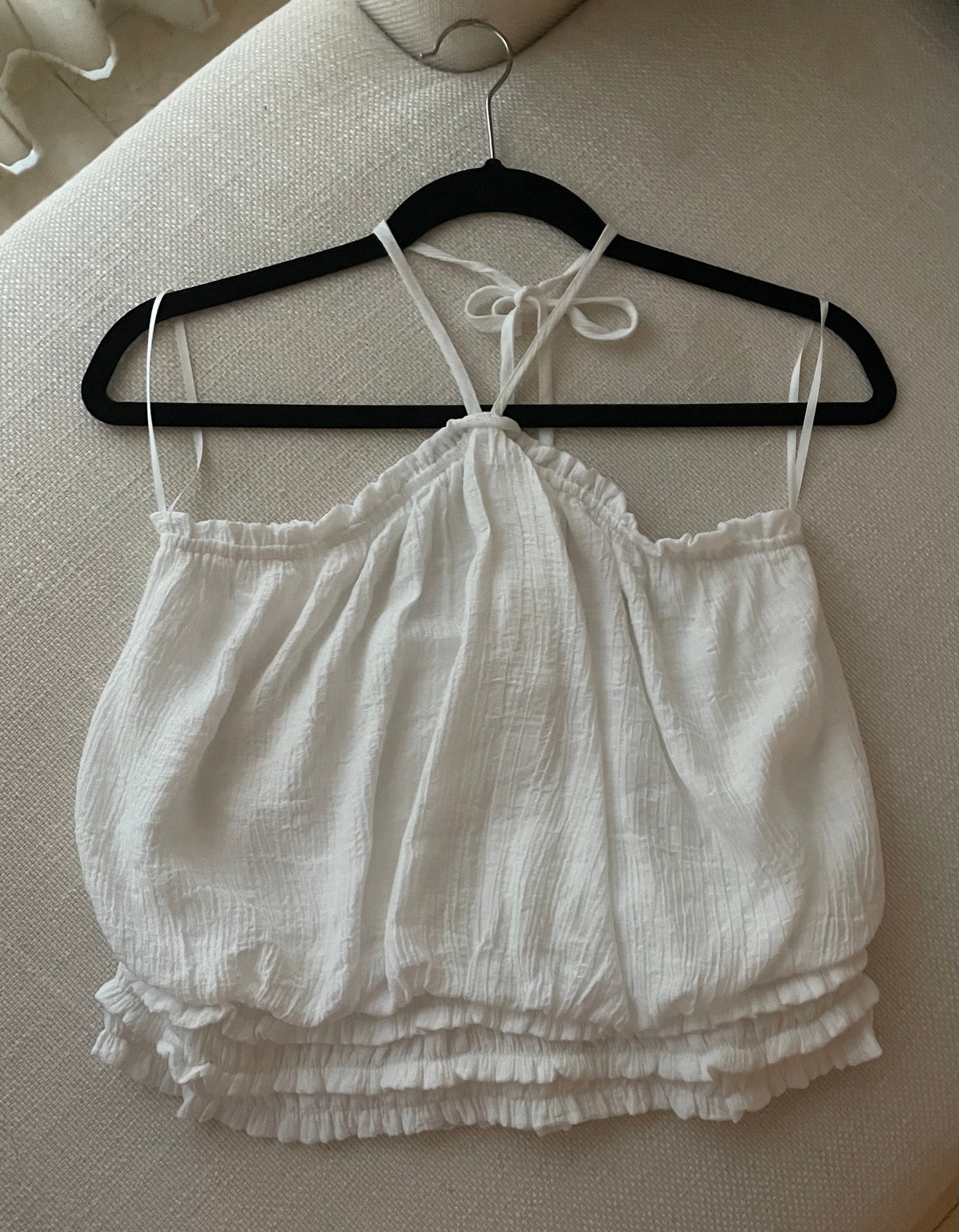 HALTER RUFFLED WAIST TOP