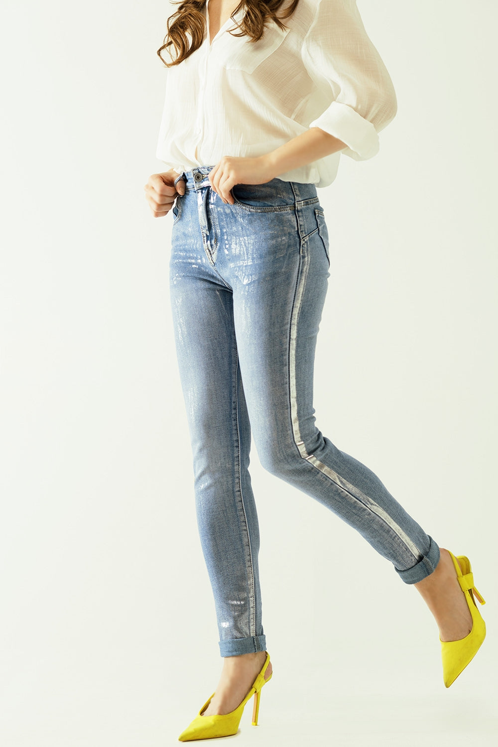 HIGH WAISTED JEAN WITH SILVER COATED EFFECT